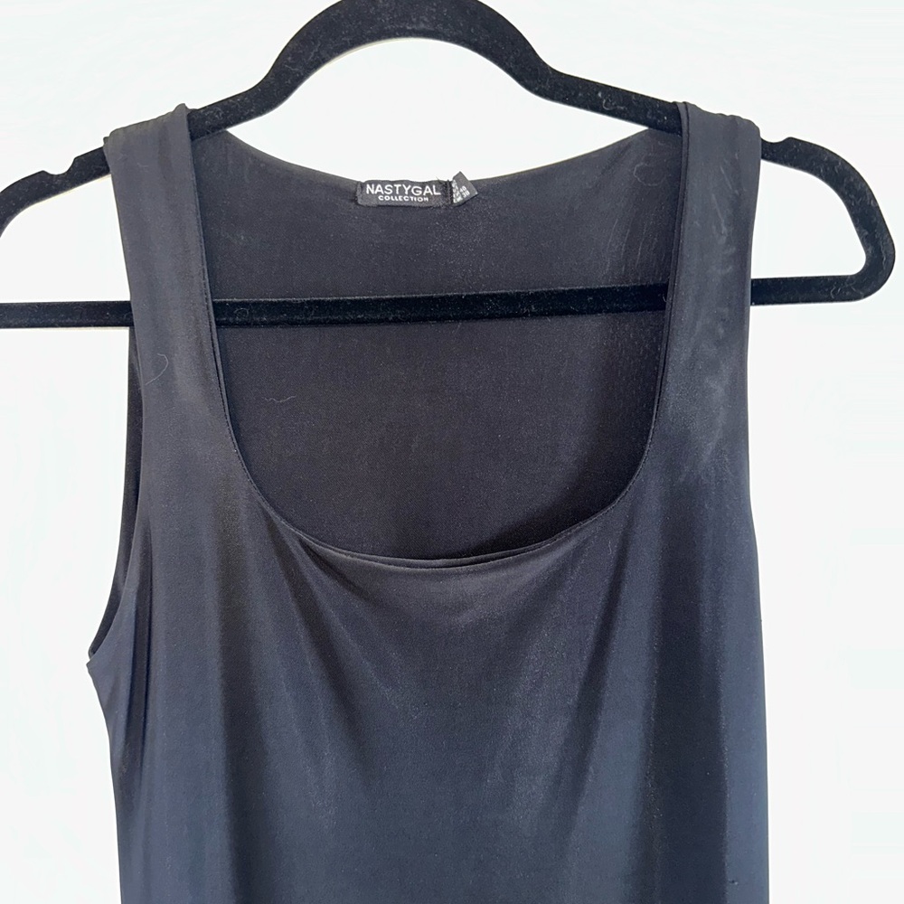 Nasty Gal Black Scoop Neck Fitted Stretch Midi Dress